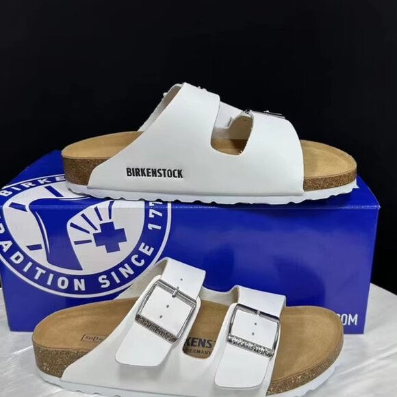 Birkenstock Arizona White Sandals with Backstrap – Crystal Buckle, Size [7]